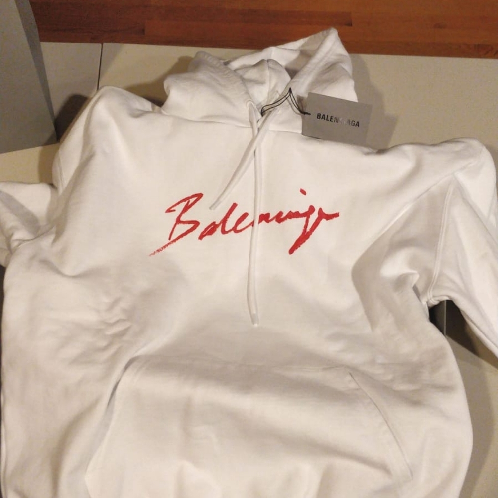 Balenciaga Paint logo over sized hoodie